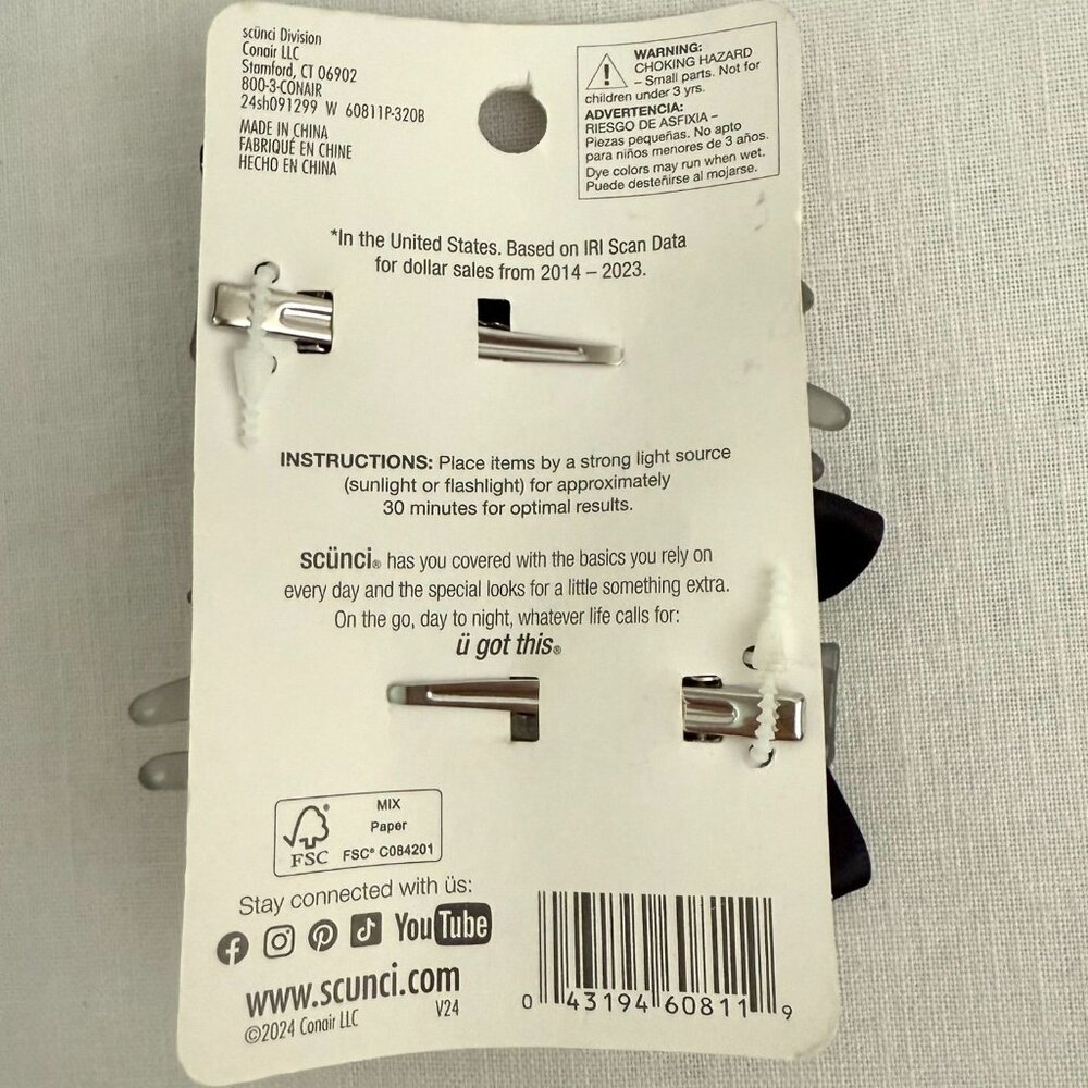 Scunci Glow In The Dark Skeleton Hand Hair Clips Black Bows Halloween Goth New - Picture 6 of 12